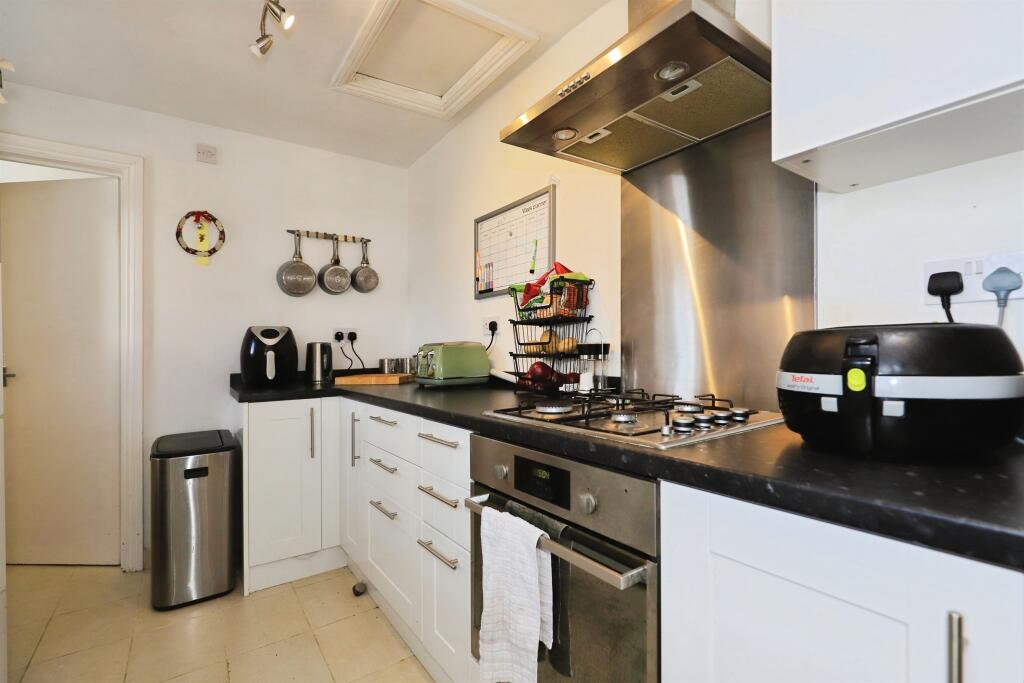 House in Dudley - View 5