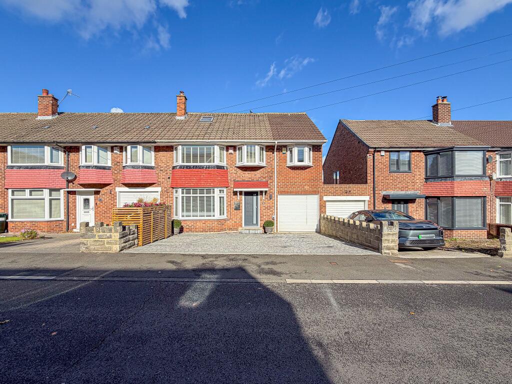 4-bed semi-detached on Windermere Gardens, Whickham, Newcastle upon Tyne, £375,000
