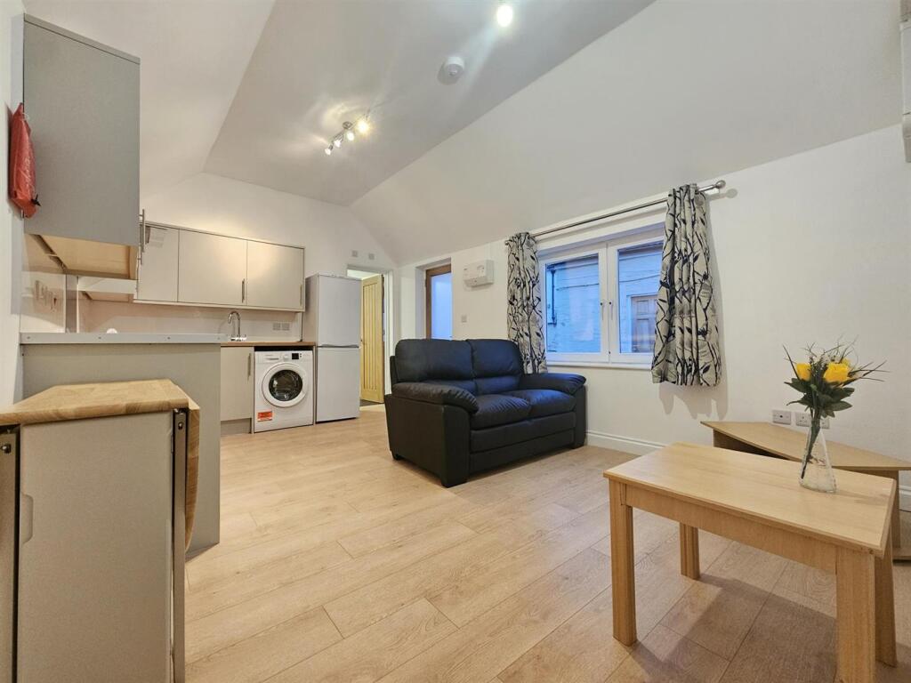 Main image of property: 56c High Street, Somersham, Huntingdon