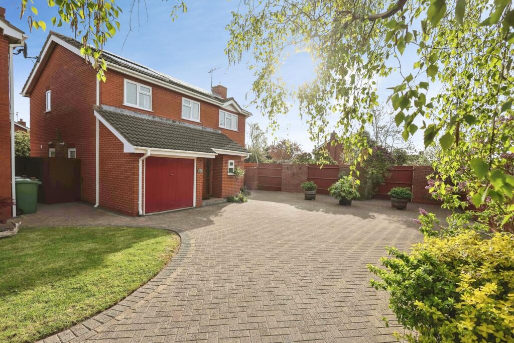 Main image of property: Bullfinch Close, Worcester, Worcestershire, WR5