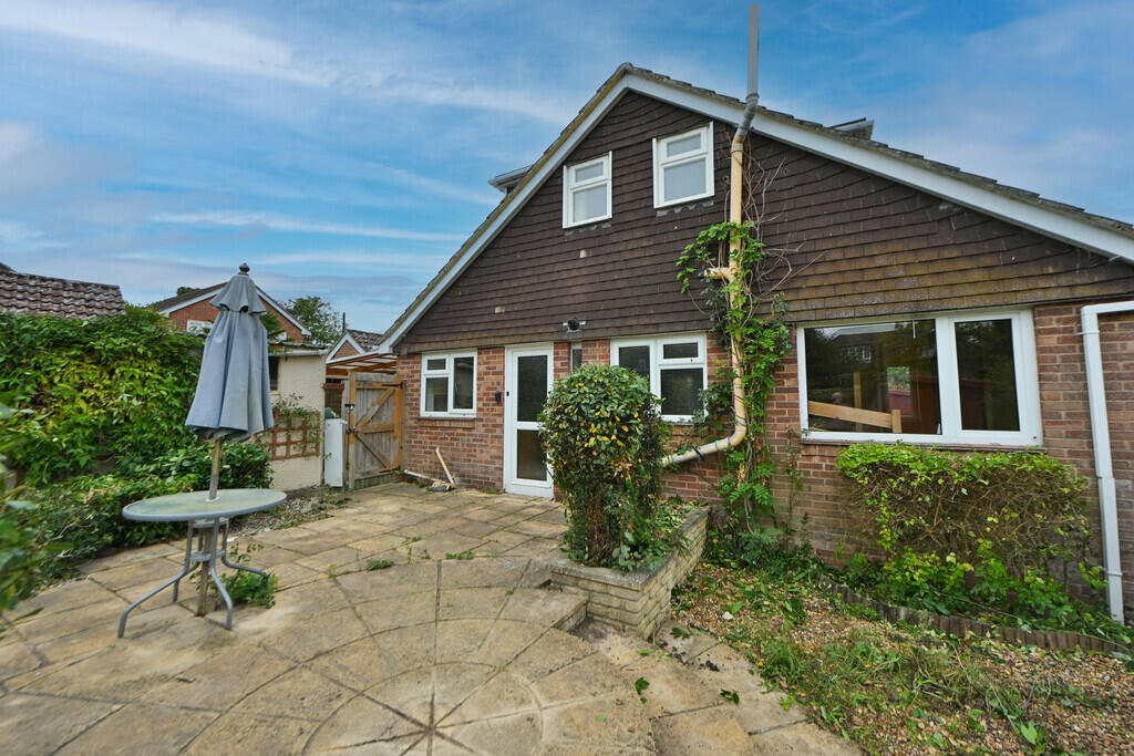 House in Southampton - View 2