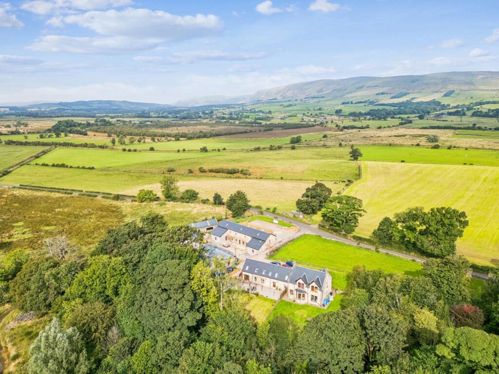 House in Glasgow, East Dunbartonshire - View 3