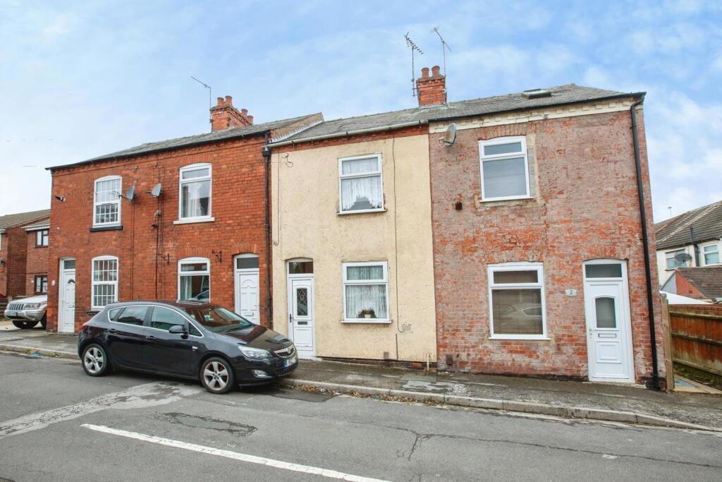 2-bed terraced on Mount Pleasant, Sutton-in-Ashfield, Nottinghamshire, NG17, £100,000