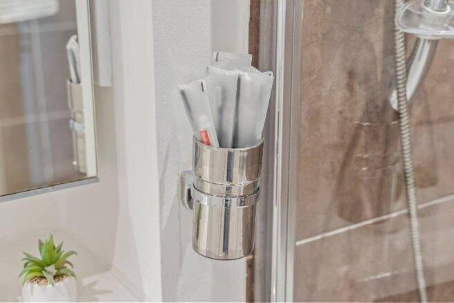 Additional image 22 of 165 Granville Street