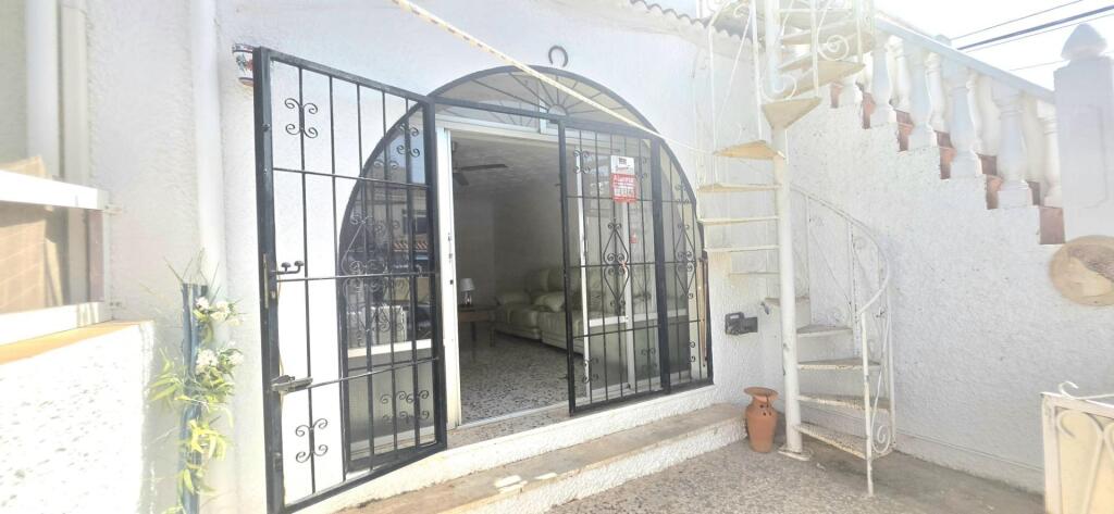 Main image of property: Valencia, Alicante, Torrevieja