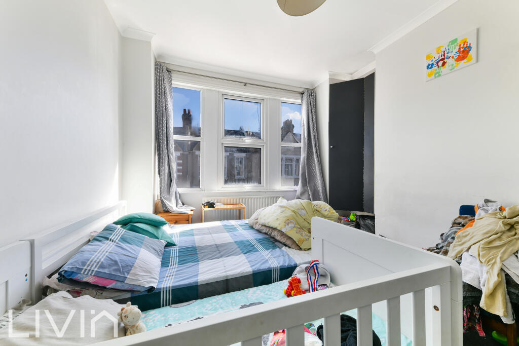 Apartment in London - More