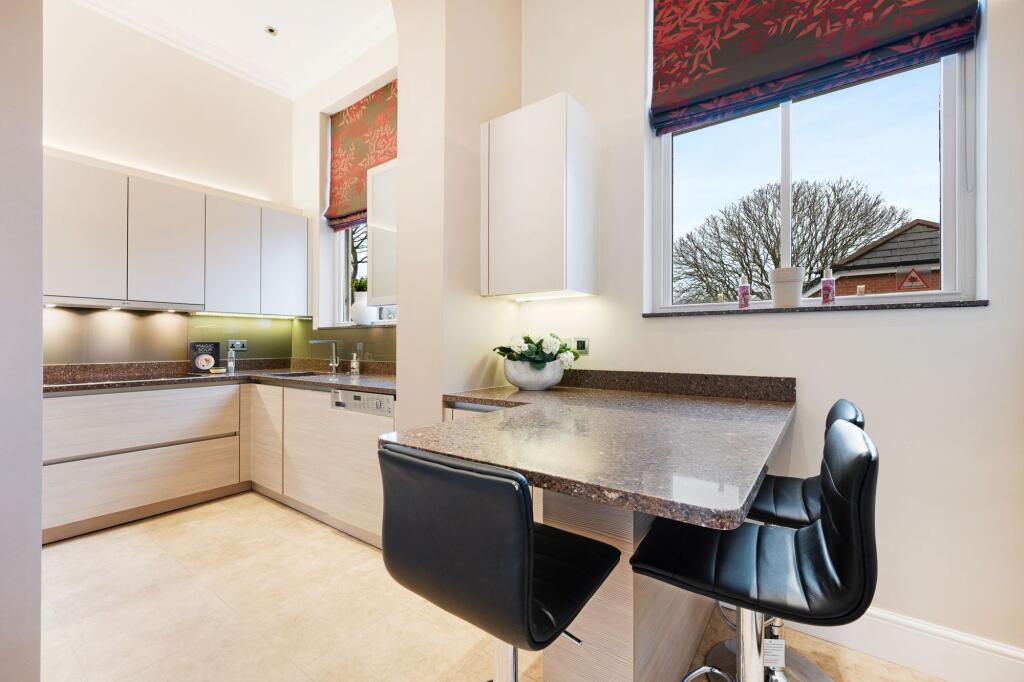 Apartment 6, Heaton Grove photo 4