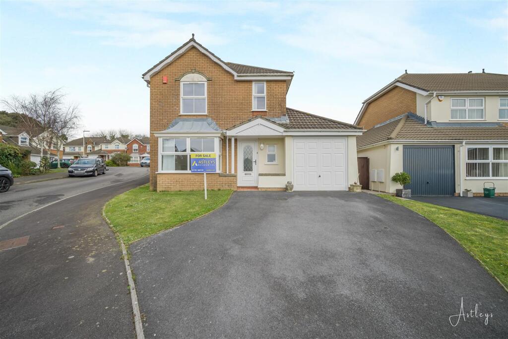 Main image of property: Libby Way, Mumbles, Swansea