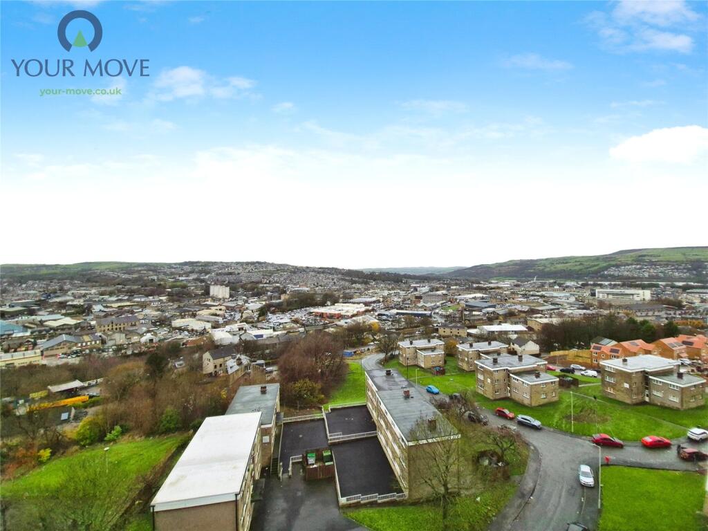 Apartment in Bradford, Park Wood, Keighley - View 5
