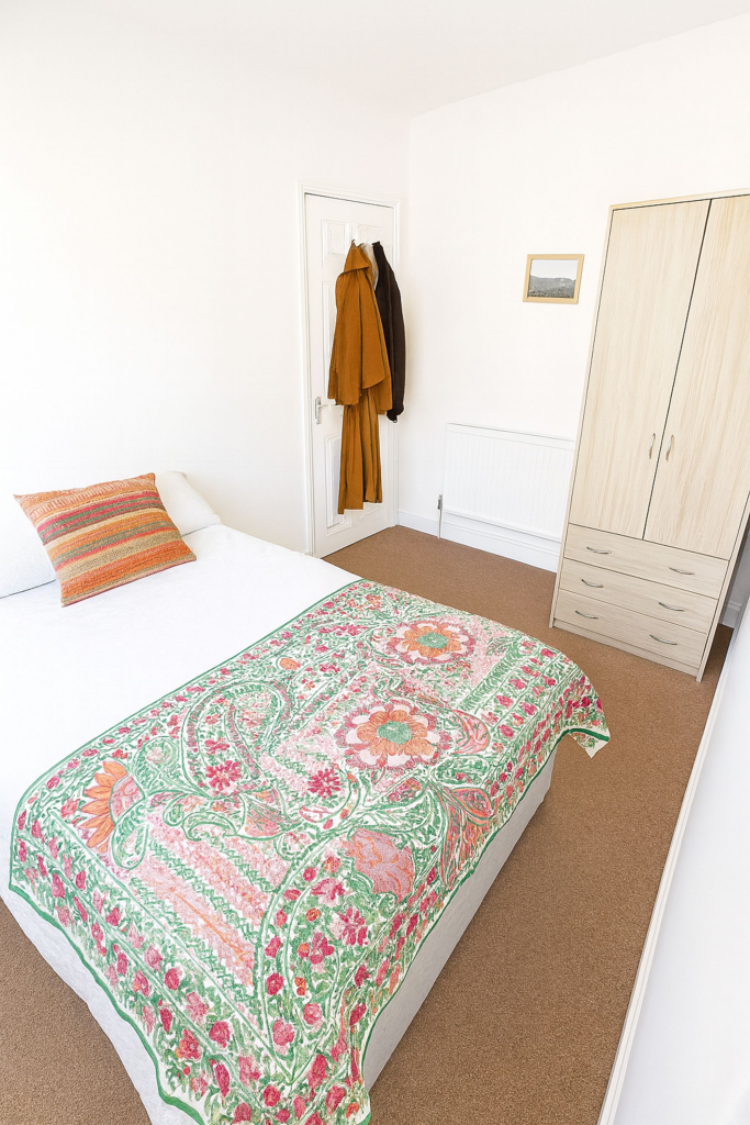 Apartment in Bristol, Totterdown - View 5