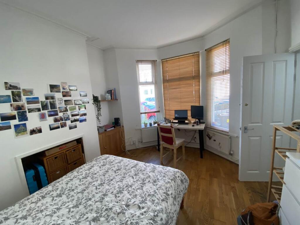 House in Cardiff - View 4