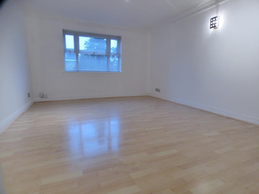 Apartment in London, Beckenham - View 4