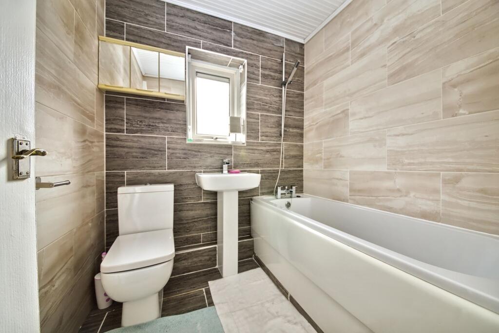 House in Wigan, Greater Manchester - View 4