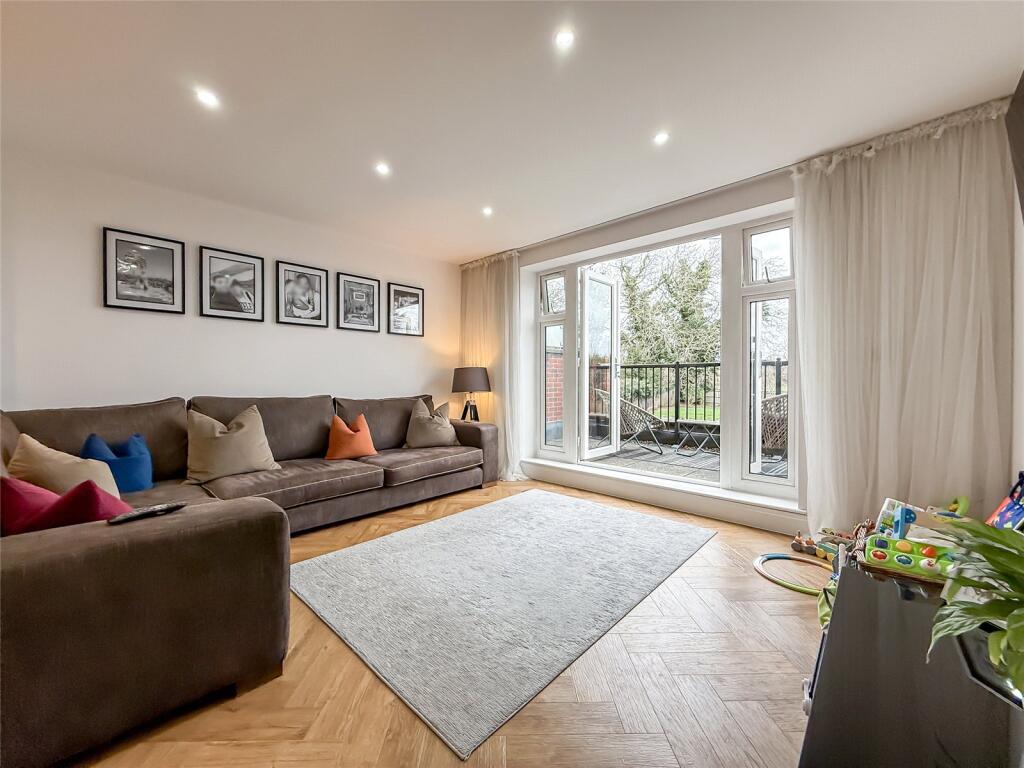 Watling House, London Road, St. Albans, Hertfordshire, AL1 photo 4