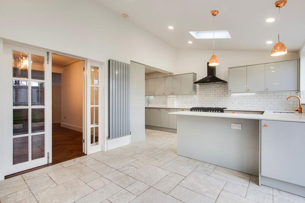 House in London - View 4