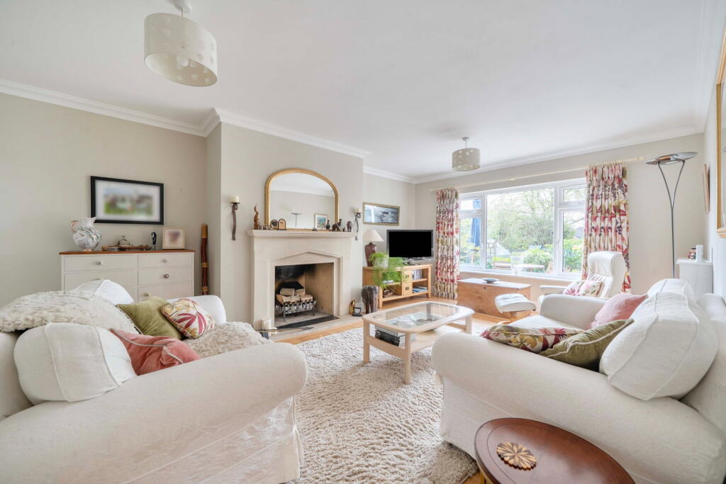 House in Winchester, South Wonston - View 5