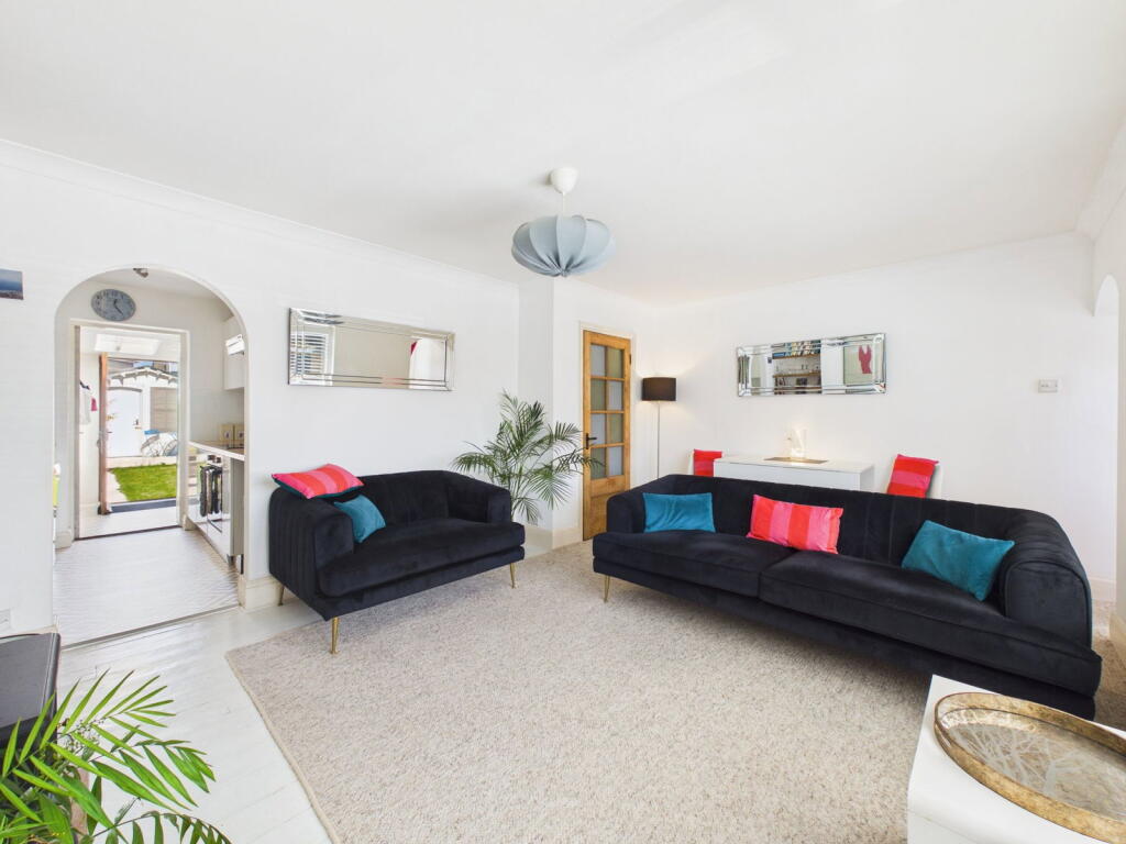 House in Worthing - View 4