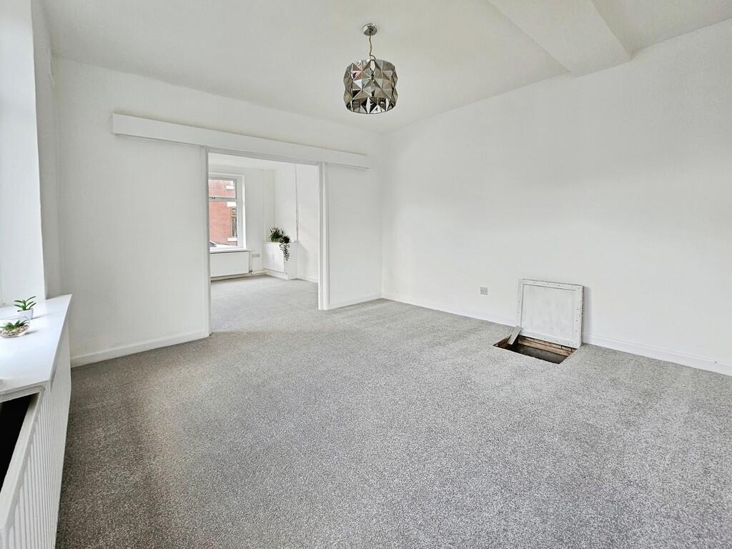 Clement Royds Street, Rochdale, OL12 6SG photo 3