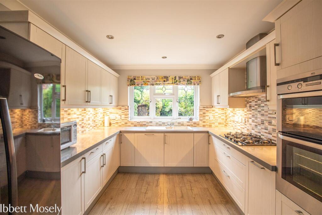 House in Sevenoaks, St John's - View 3