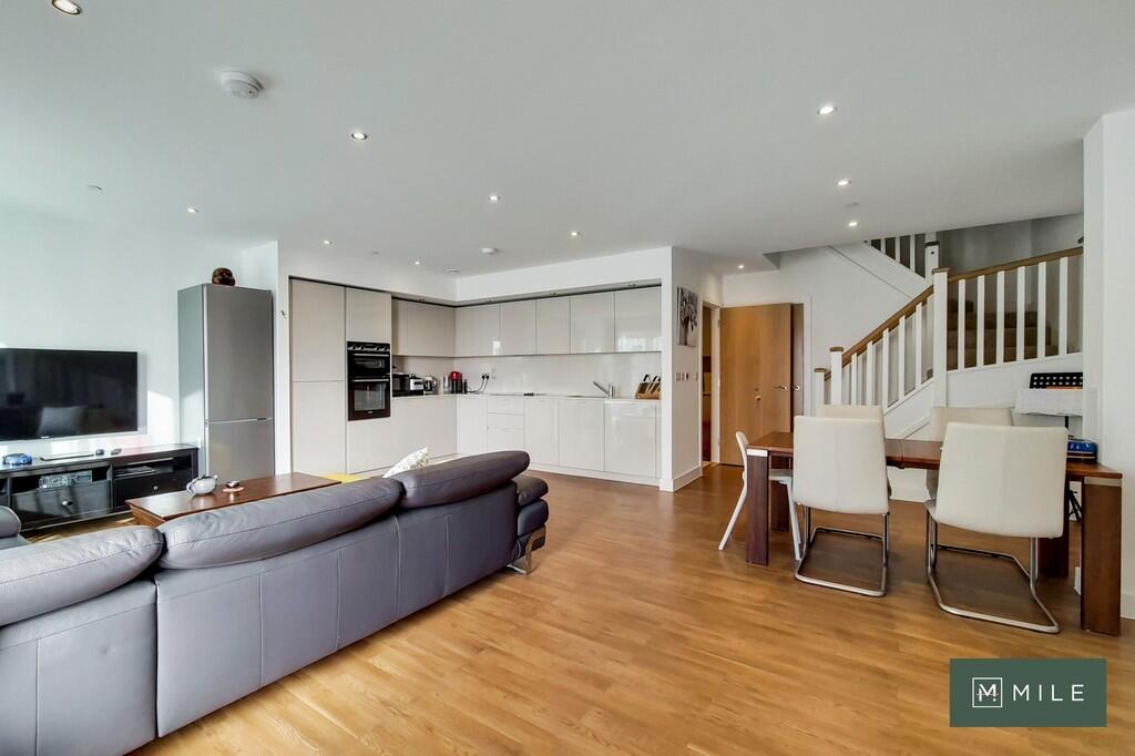 Main image of property: Hoy Close, London
