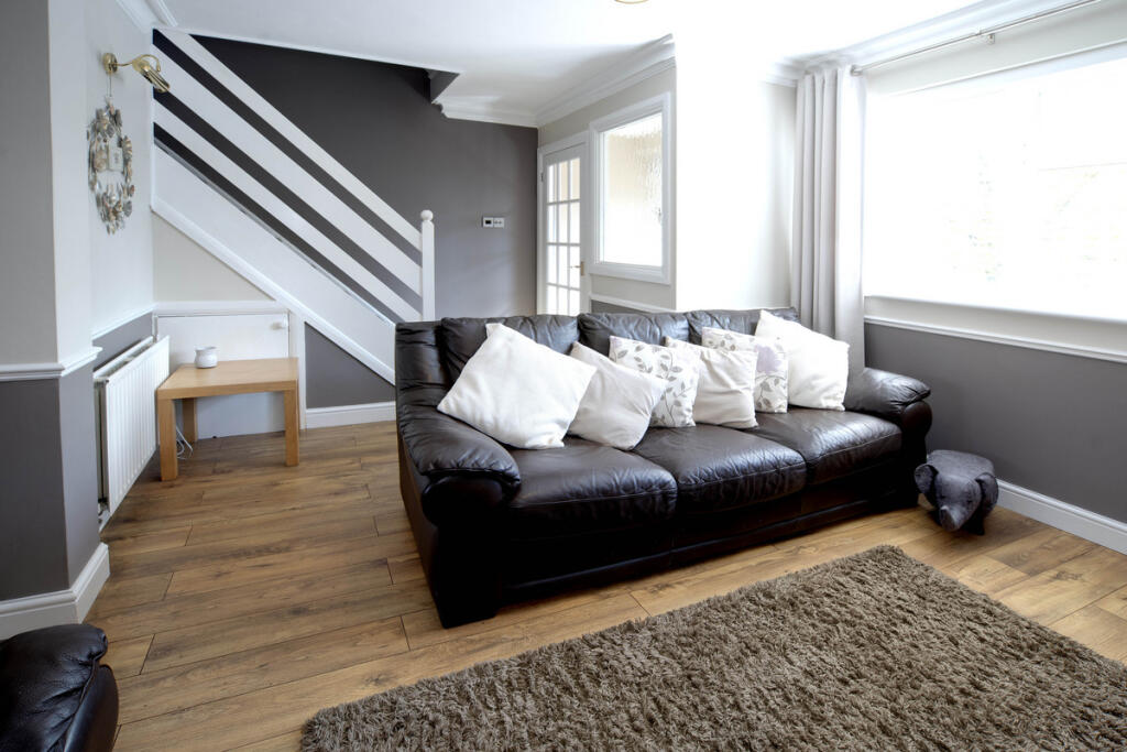 House in Gillingham, Parkwood - View 4