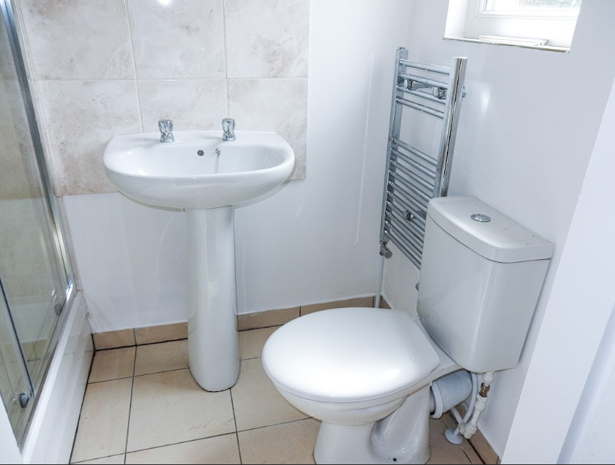 House in Nottingham, Long Eaton - View 3