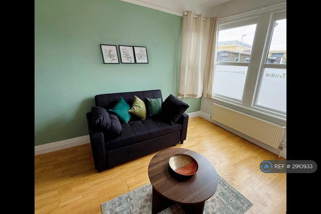 Main image of property: Holcroft, Cambridge, CB1