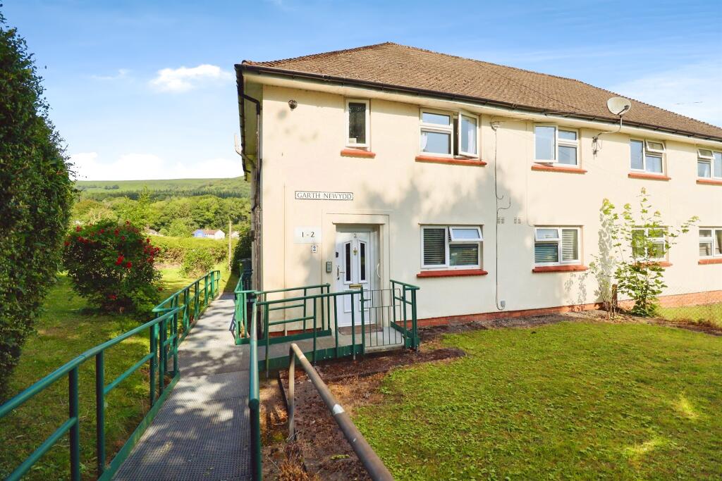 Main image of property: Garth Newydd, Gwaelod-Y-Garth, Cardiff