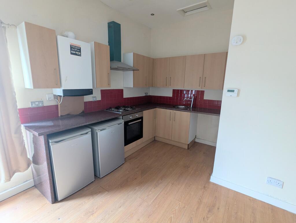 Apartment in Darlington - View 3