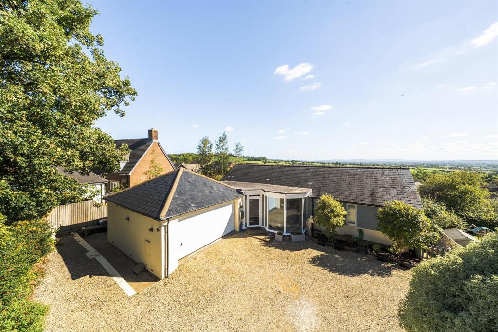 2 Bayford Court, Bayford Hill, Wincanton