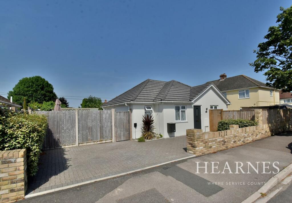 Main image of property: Park Avenue, Bournemouth, BH10