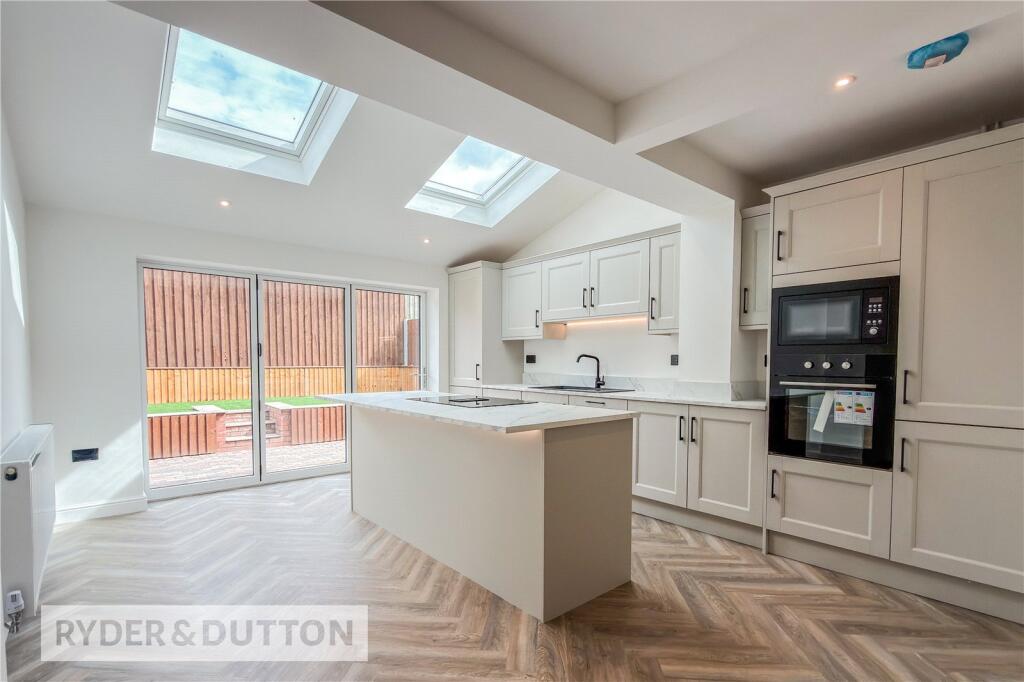 House in Oldham - View 2