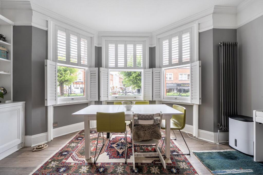 Apartment in London - View 3