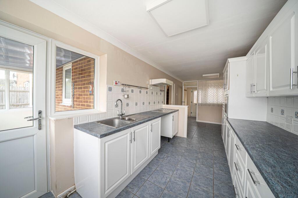 House in Test Valley, Andover - More