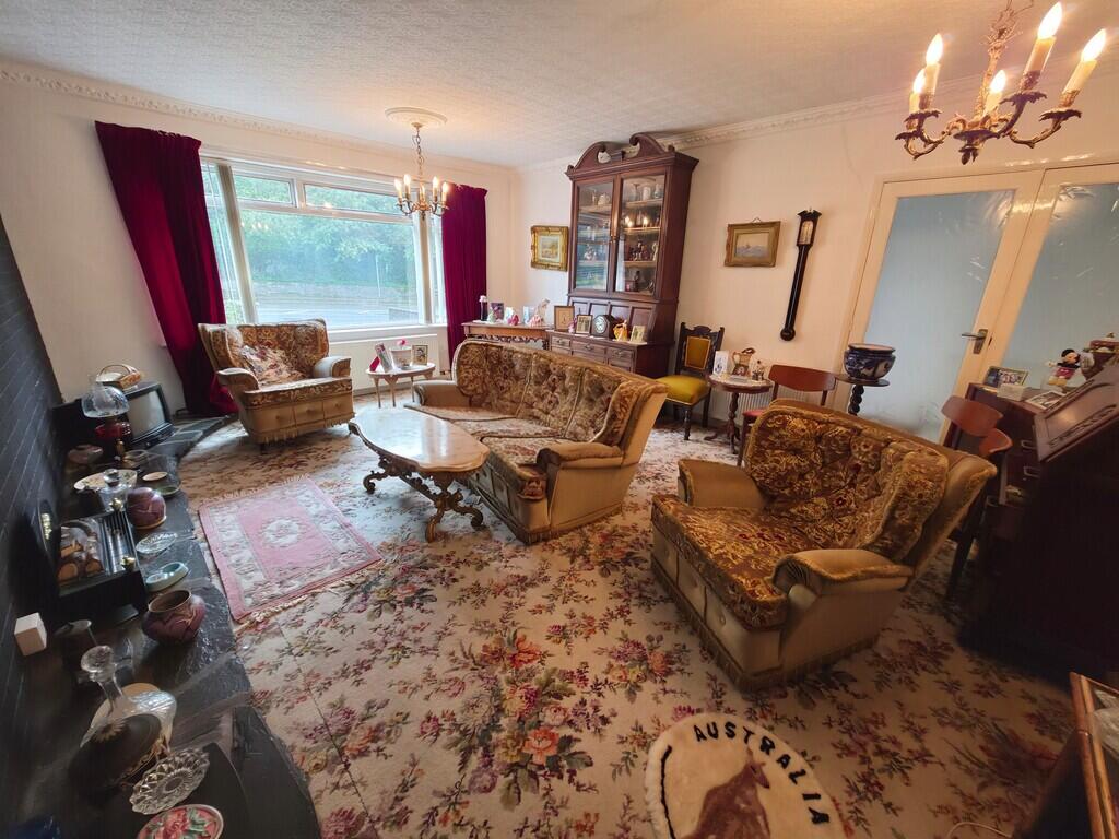 House in Stoke-on-Trent - View 3