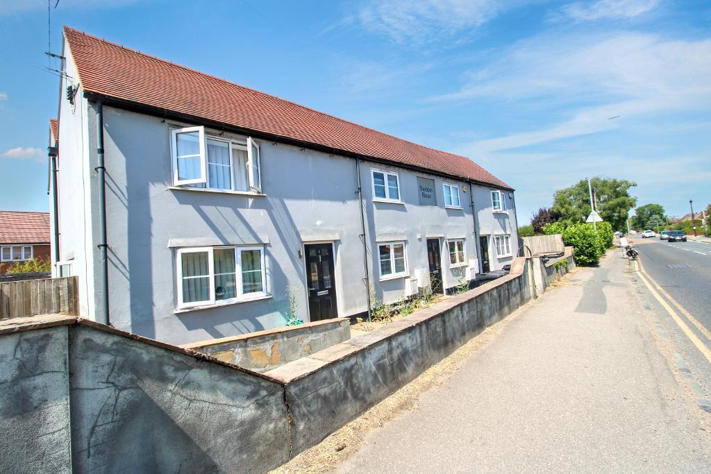 Main image of property: Sheraton House, Basingstoke Road, Three Mile Cross, RG7 1TF