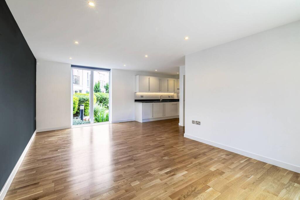 Main image of property: Basire Street, Islington, London, N1