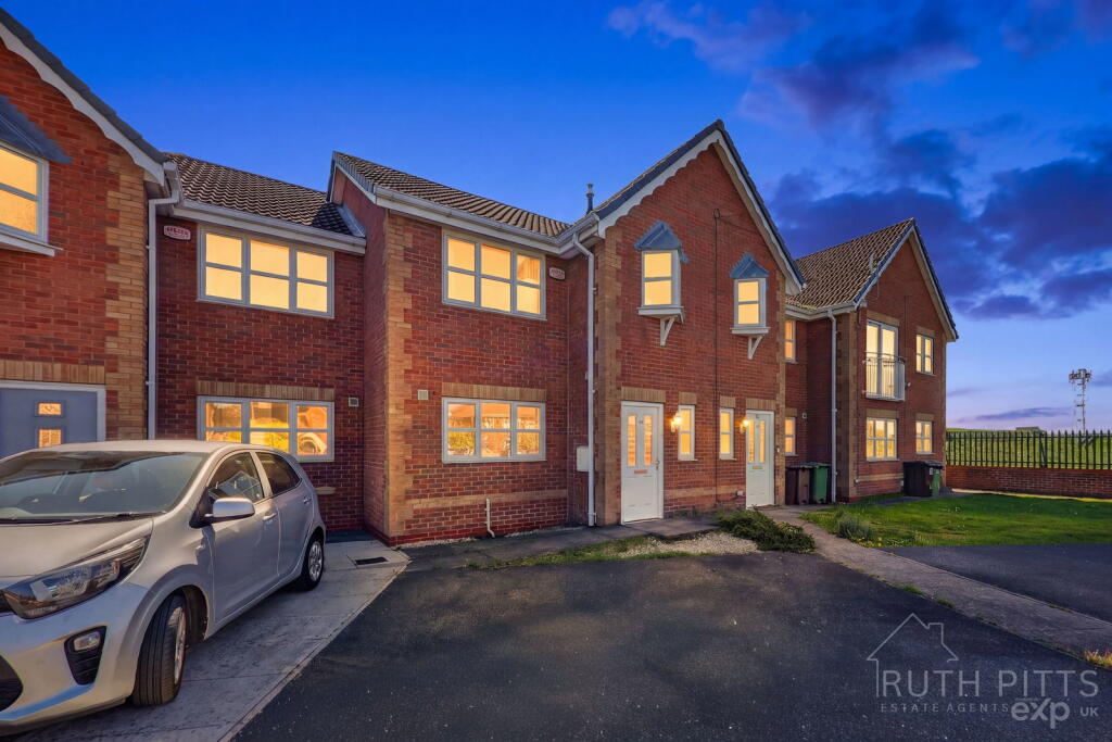 Main image of property: Redhill Road, Castleford, WF10