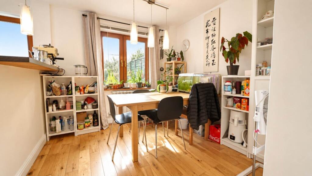 House in St Albans - View 4