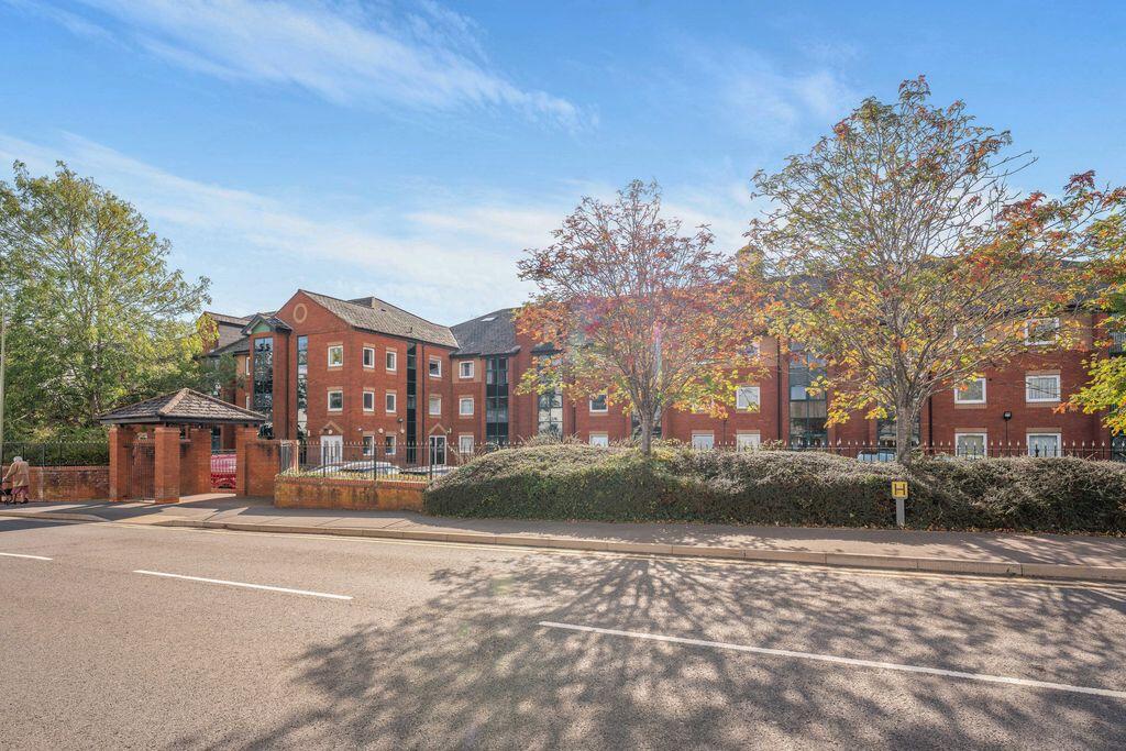 1-bed house on Chamberlaine Court, Spiceball Park Road, Banbury, £94,449