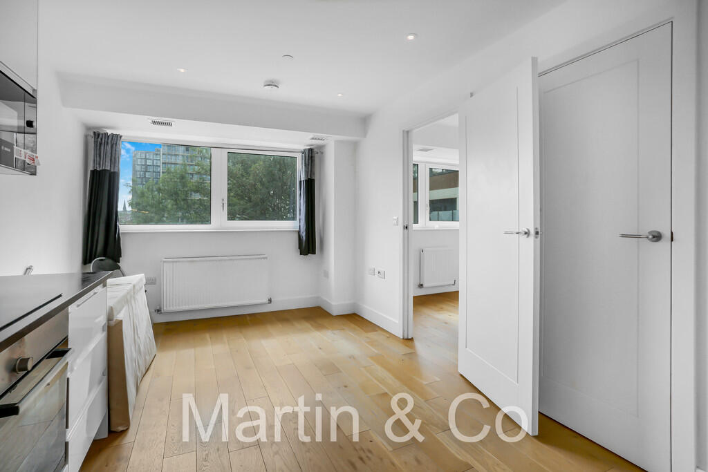 Apartment in London - More