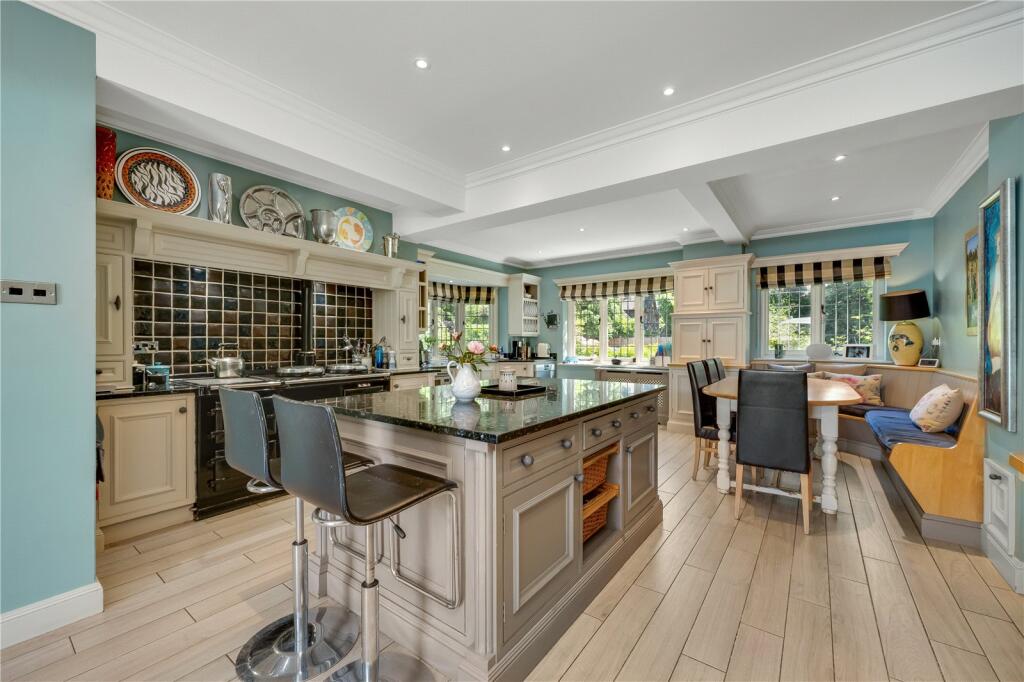 House in Woking, Surrey - View 3