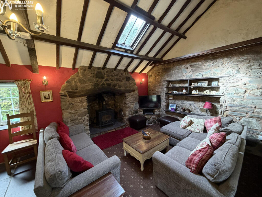 Off B4418 Road, Nantlle, Gwynedd, LL54 photo 3