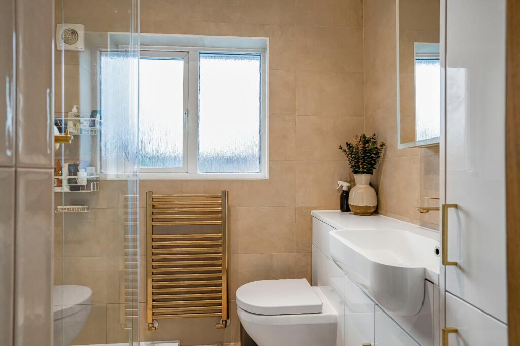 House in Leamington Spa, Lillington, Royal Leamington Spa - More