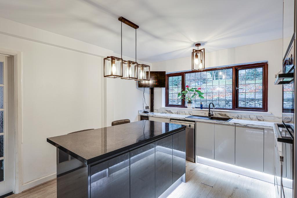 Selsdon Road, South Croydon, CR2 0DD photo 4