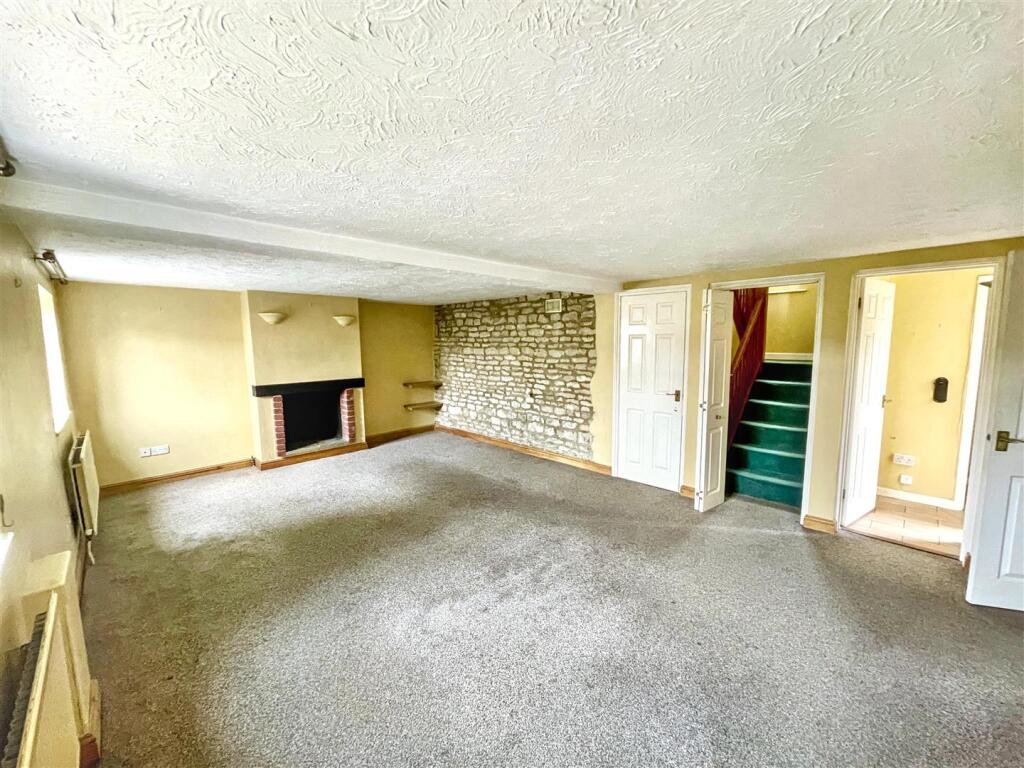 House in Stamford, Northfields - View 2
