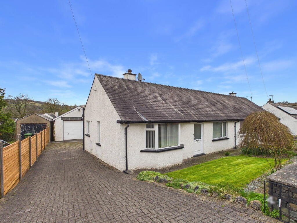 Main image of property: 41 Thornthwaite Road, Windermere, Cumbria, LA23 2DN