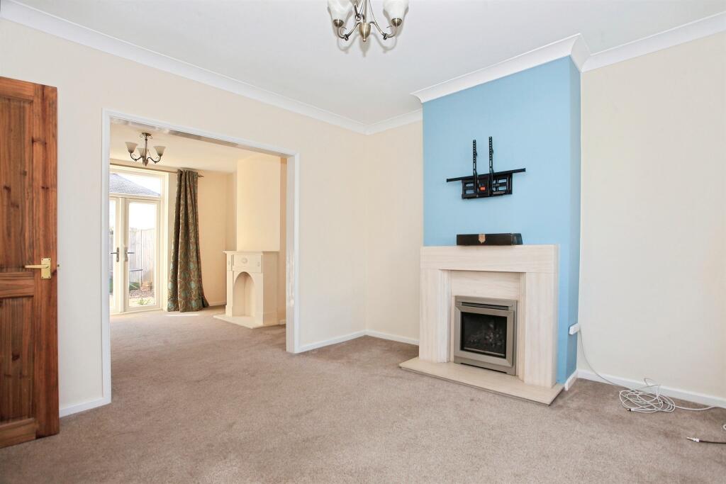House in Peterborough, City of Peterborough - View 4