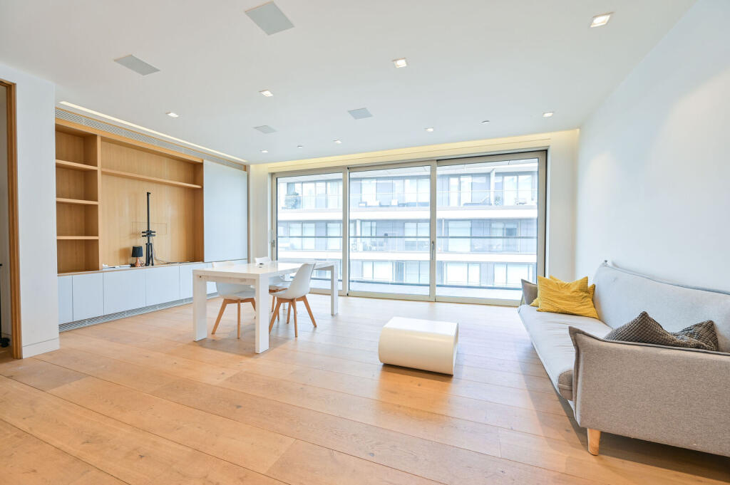Main image of property: Duchess Walk, London Bridge, London, SE1