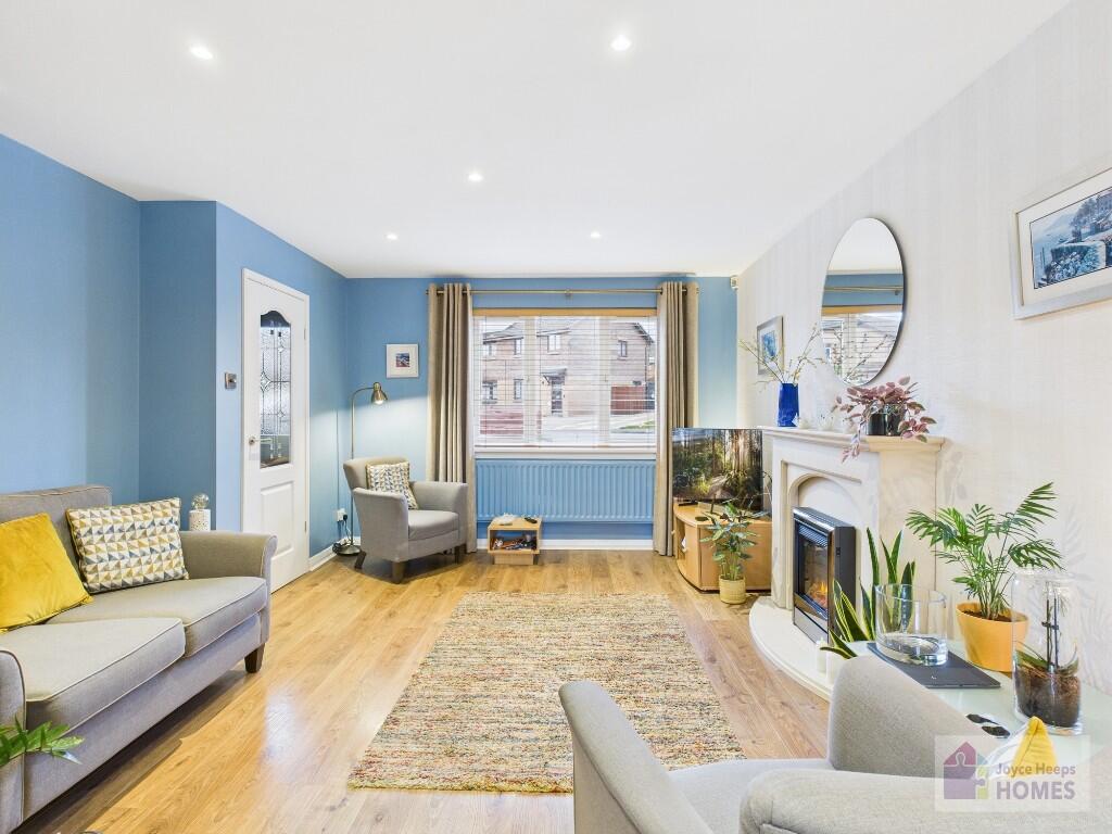 Millburn Gardens, Gardenhall, East Kilbride, G75 - View 2